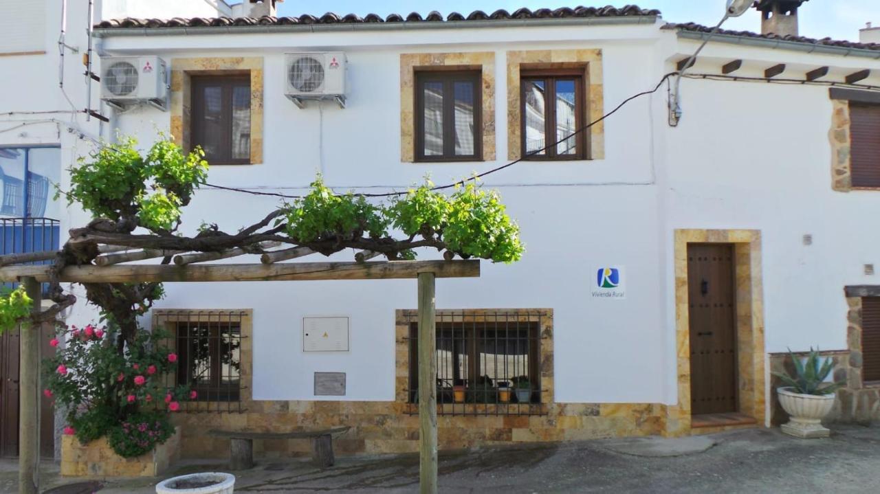 Vivienda Rural Fuente De Los Gusarapos Burunchel Exterior photo